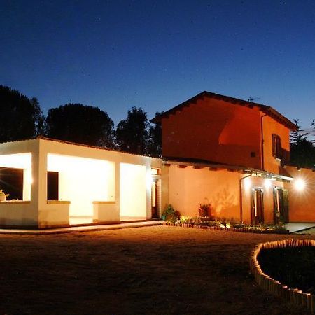 Il Fiorile Villa เบเนเวนโต ภายนอก รูปภาพ